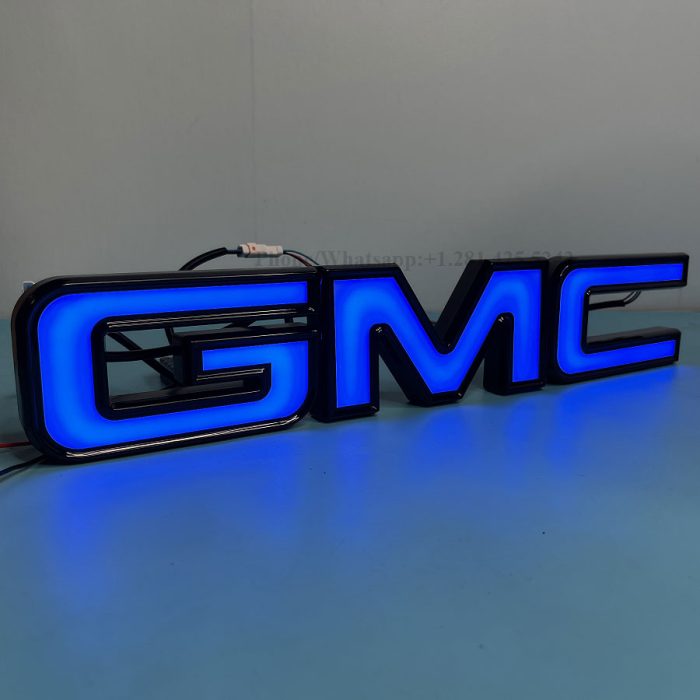 Dynamic GMC Sierra 2500 Light up Emblem (2019-2025)